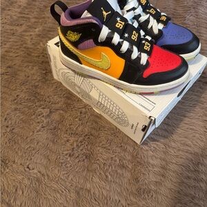 Nike air mid Jordan mid GS six championships